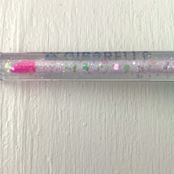 CINNAMON ROLL LIPGLOSS & POM - Picture 5 of 5